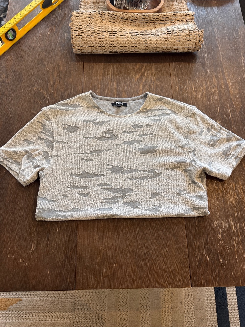 JACKSON Beige and Light Gray Camo Cropped Tee